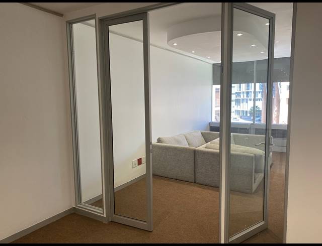 64M² OFFICE TO LET IN CAPE TOWN CITY CENTRE